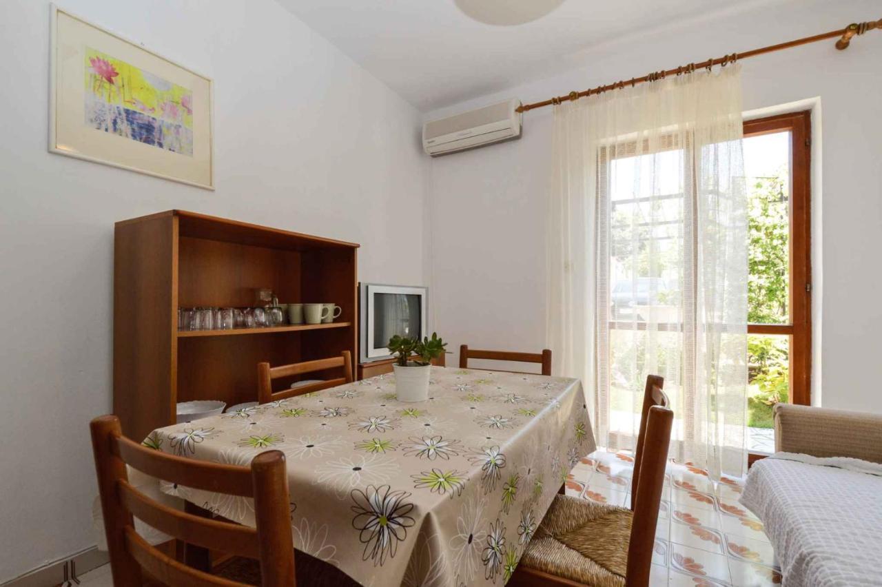 Silvia By Interhome Appartement *