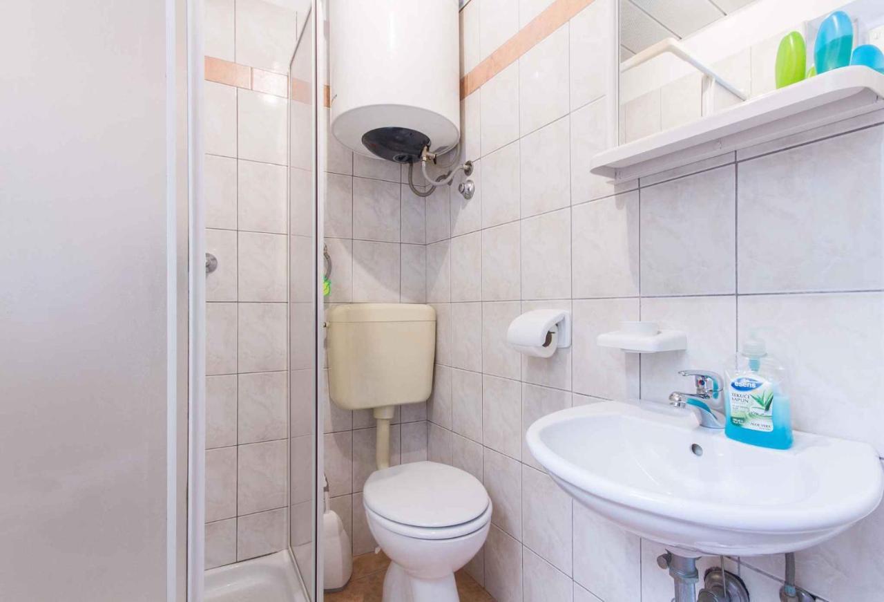 Silvia By Interhome Appartement Pula