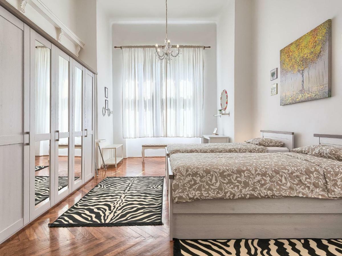 Appartement Silvia By Interhome Pula
