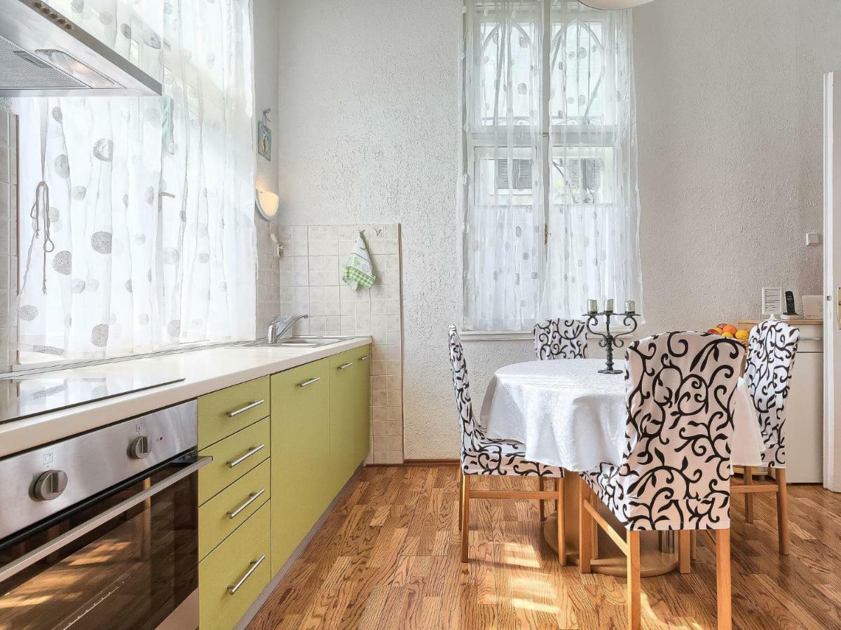Appartement Silvia By Interhome