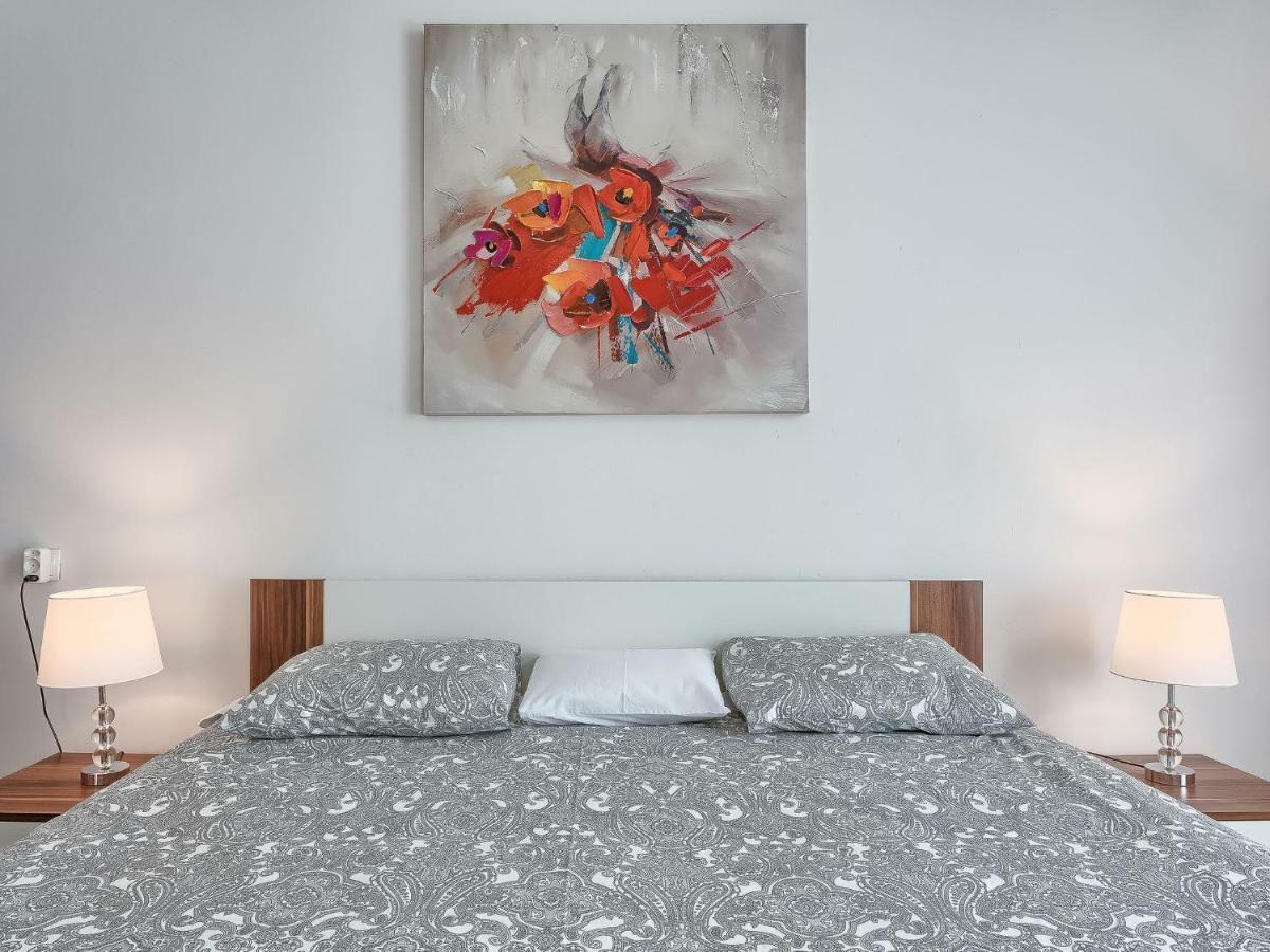 Appartement Silvia By Interhome Pula
