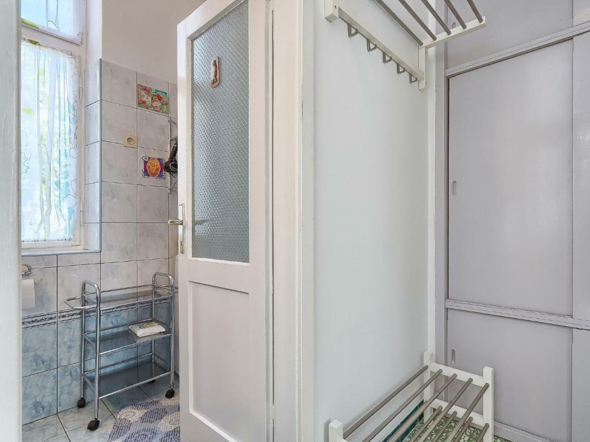 Silvia By Interhome Appartement Pula